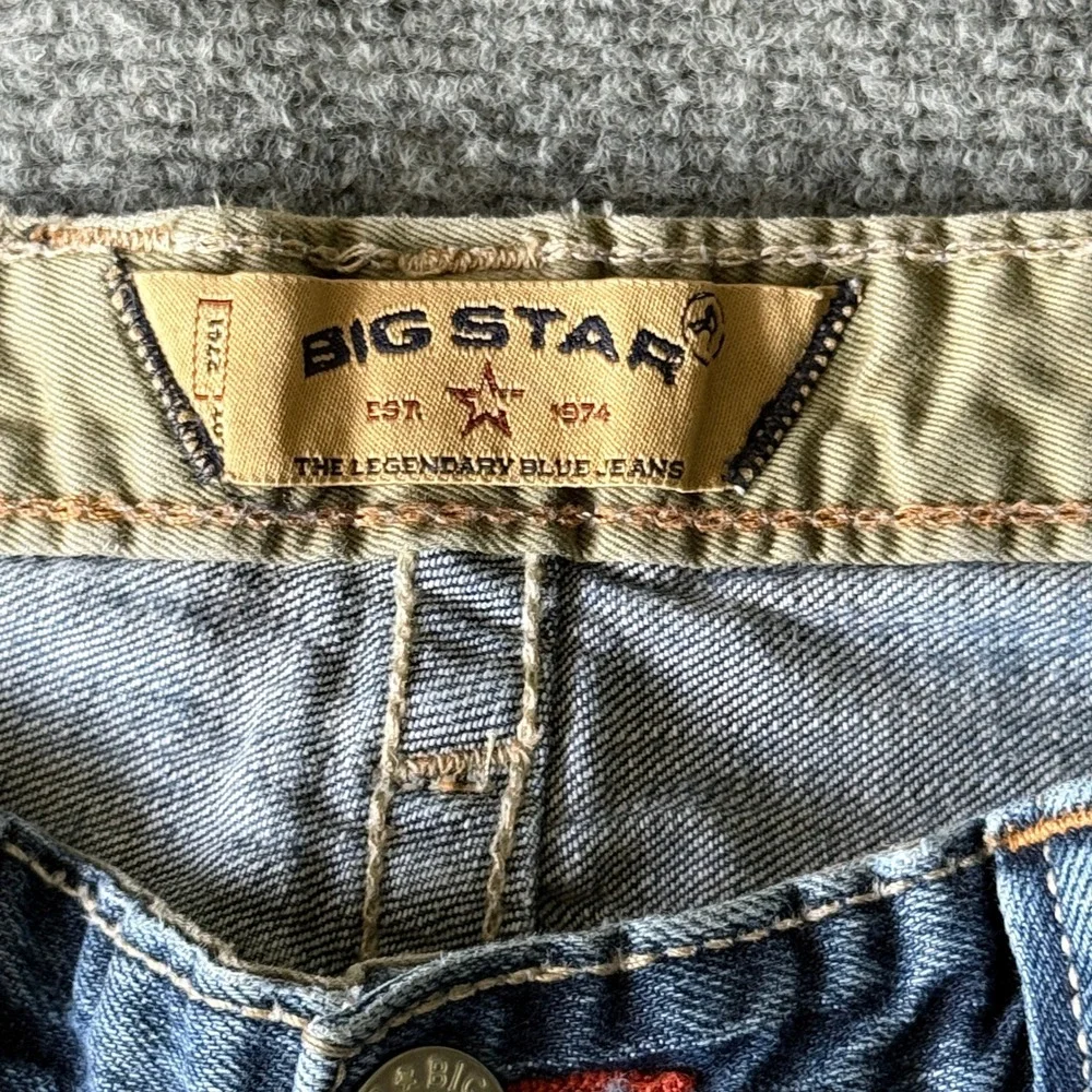Big Star‎ Pioneer Bootcut Jeans Mens 36L Blue Distressed Frayed Hem Medium Wash